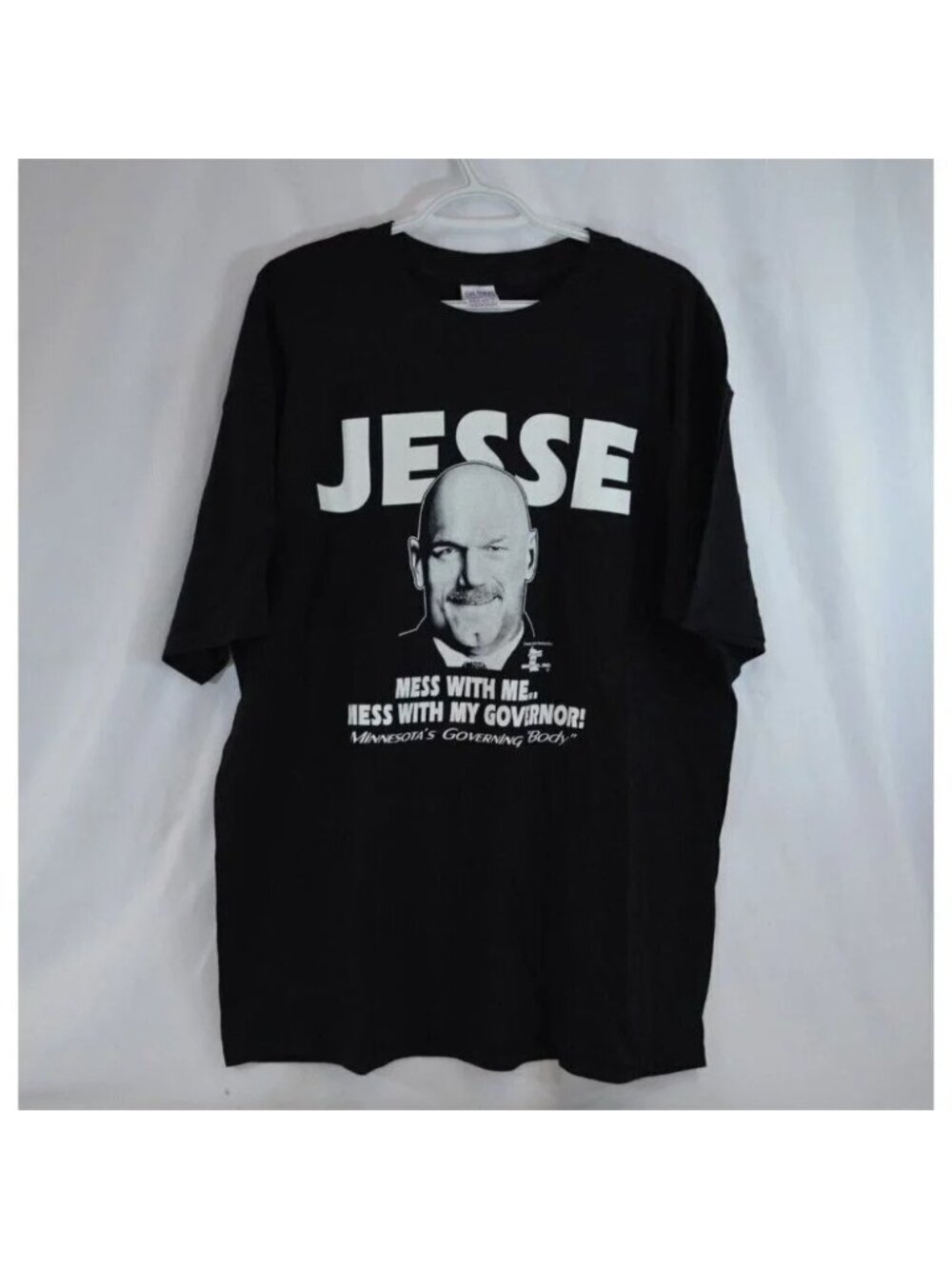 Jesse Ventura Mess With Me Governor Minnesota T-Shirt Men XL Gildan Cotton Black